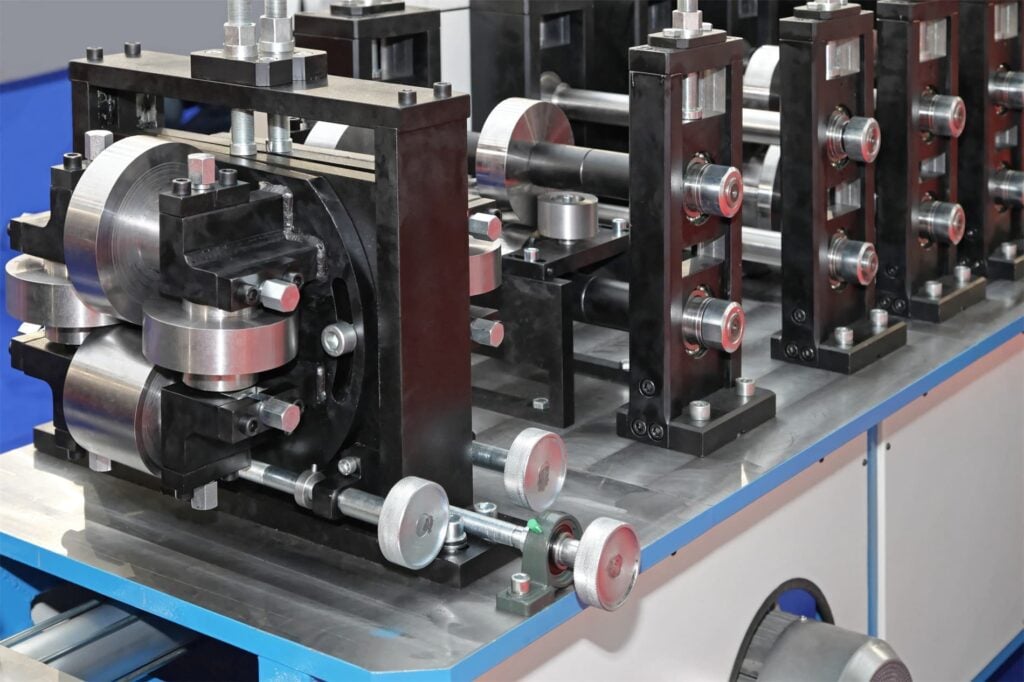 Stand Dikişli Çatı Paneli Rulo Şekillendirme Makinesi: Komple 2025 Kılavuzu - SUNWAY Makine
