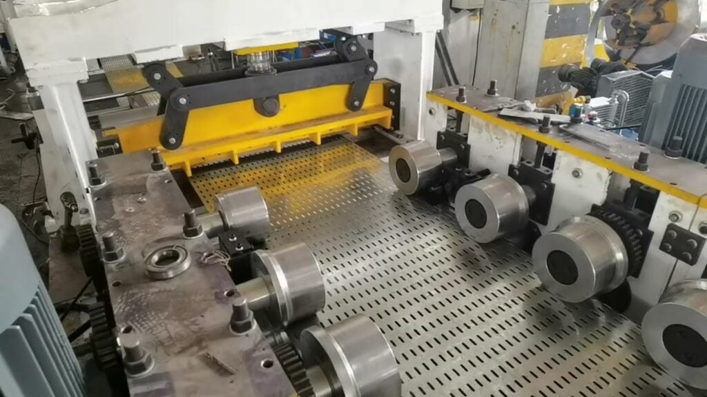 Kitchen Equipment Roll Forming Machines: Transforming Stainless Steel Manufacturing In 2025