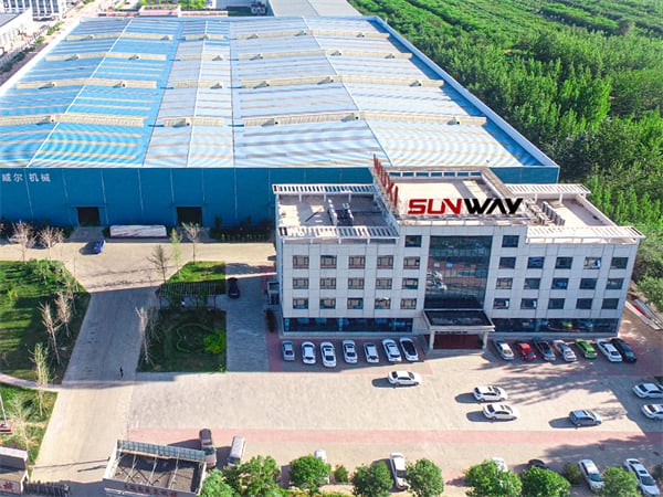 SUNWAY fabrika binalarının havadan görünümü
