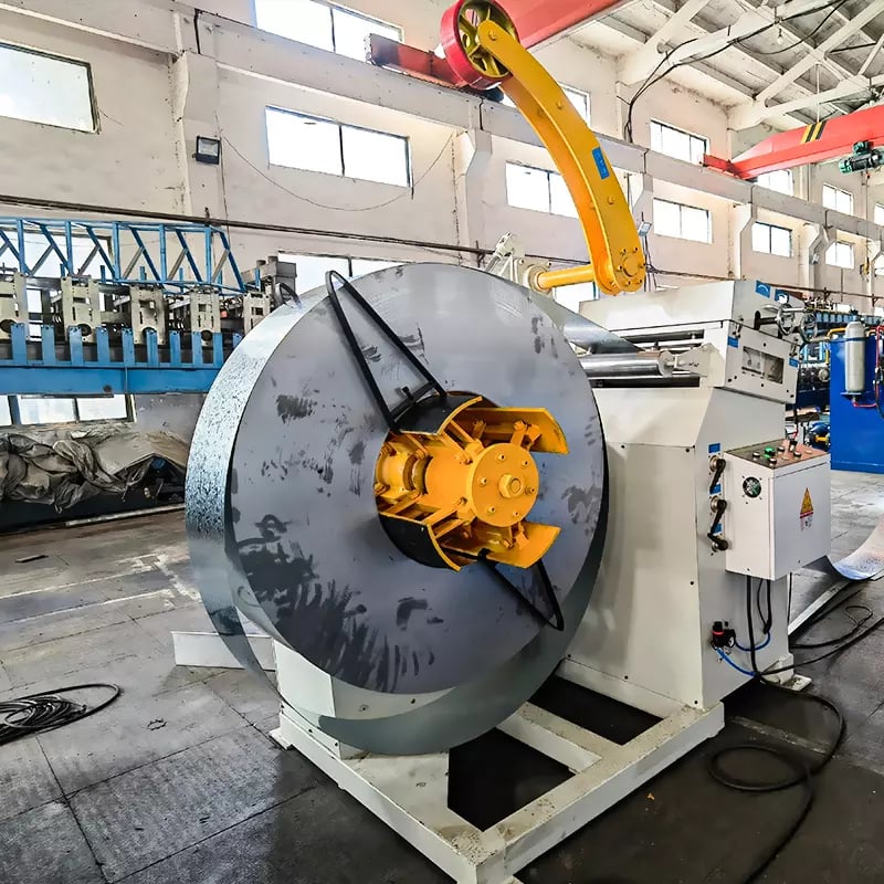Auto Changeable C Z Purlin Machine