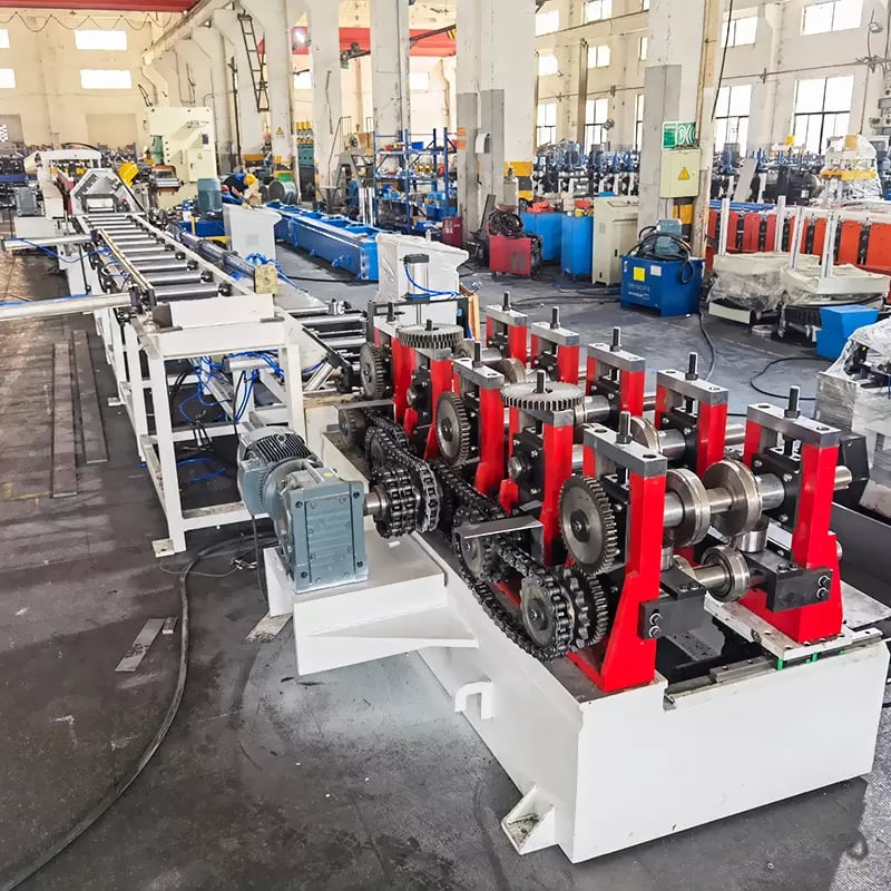 Metal Roll Forming Machine
