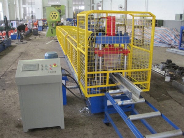 Machines de formage de rouleaux pour appareils ménagers