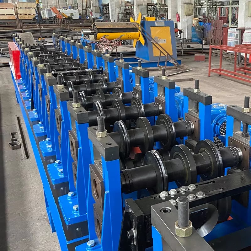 What Is An EPS Sandwich Panel Roll Forming Machine?